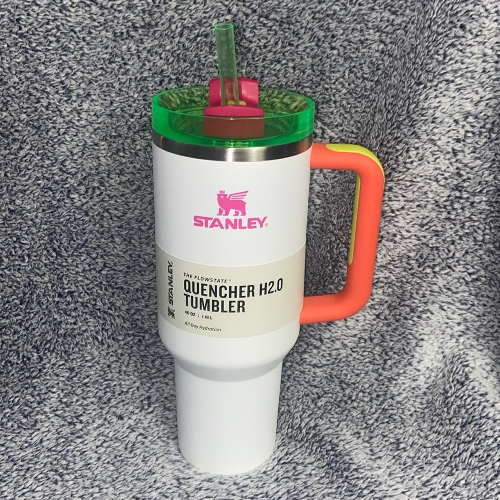 Stanley 40oz. Quencher H2.0 FlowState Tumbler, Spring Fling Collect. Neon White